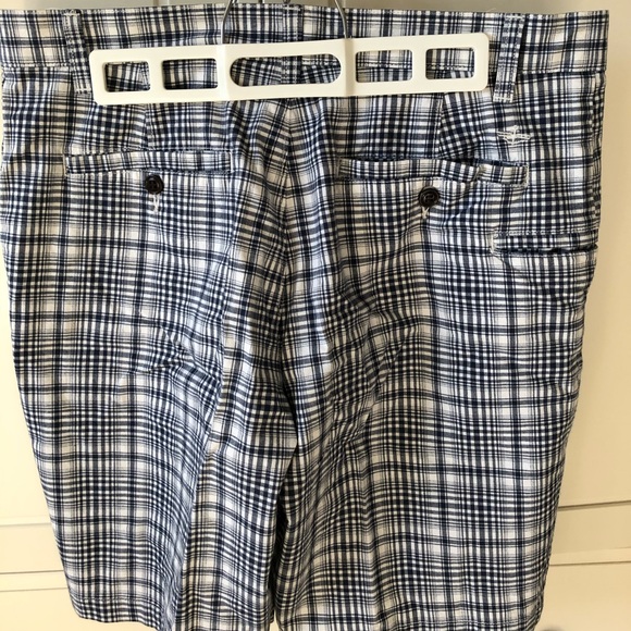 Dockers Plaid Shorts - Picture 2 of 4
